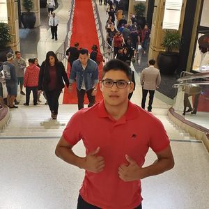 Meet your Posher, Felipe